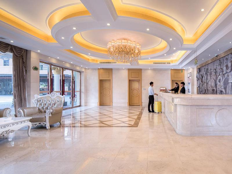 Vienna Hotel Guangzhou Panyu Huanan Country Garden Kültér fotó